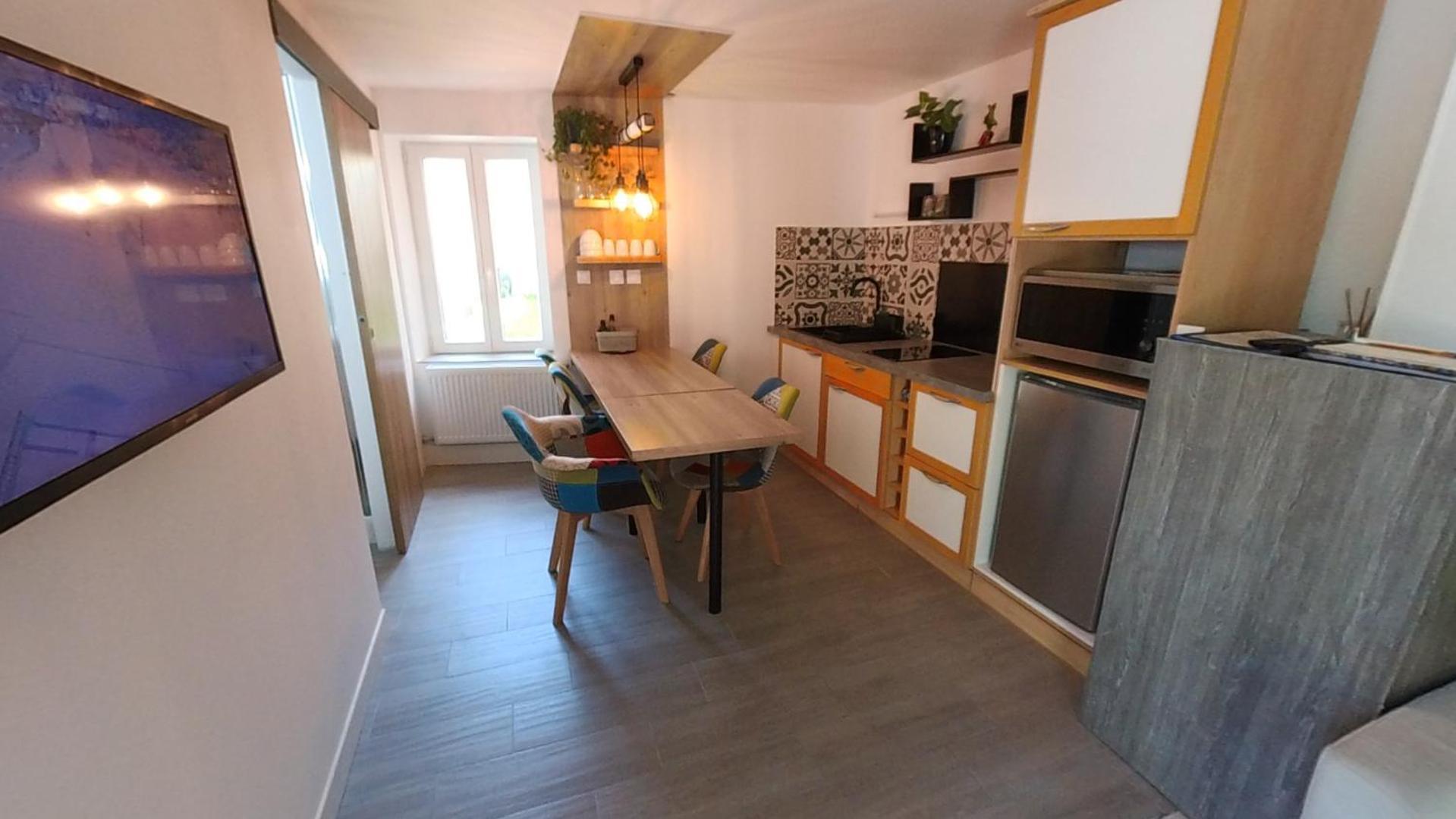 La Maison Des Pres Disney Paris Chambry Eksteriør bilde
